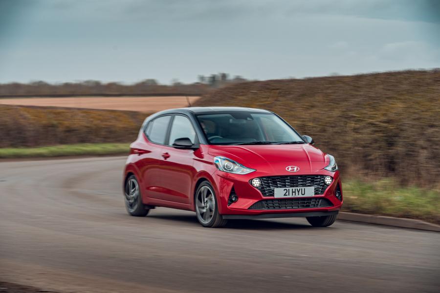  Hyundai i10 2019 года  (UK) (фото 3 из 55)